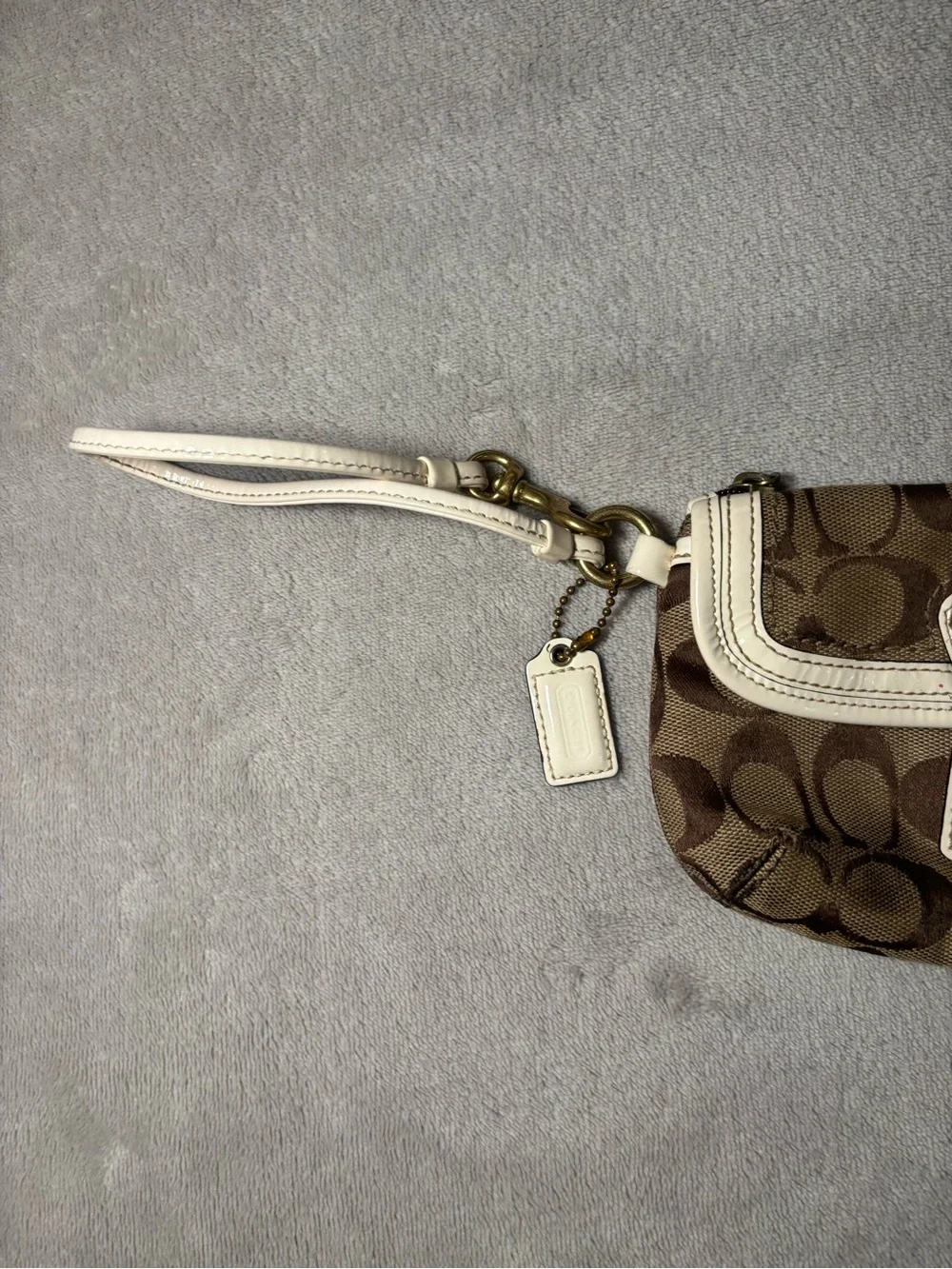 Coach vintage legacy